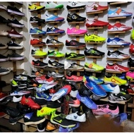 Sale Of Men's futsal Shoes And Ball Washing Warehouse