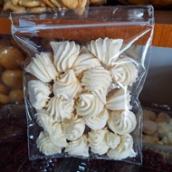Kue Sagu Enak Manis Cemilan 5000 Jajanan Makanan Ringan Cookies Lebaran