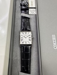 SEIKO 長方羅馬字石英皮帶錶 SSEH019
