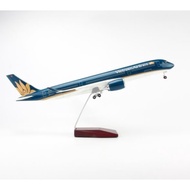 Metal Airplane Model 1:160 Vietnam Airlines Boeing B777 (Vietnam B777)