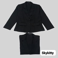 BLAZER PEREMPUAN WARNA HITAM