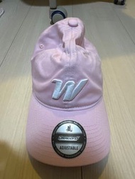 味全龍女孩日粉色刺繡棒球帽只帶過當天