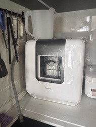 Toshiba 洗碗碟機 （型號 DWS-34AHK）