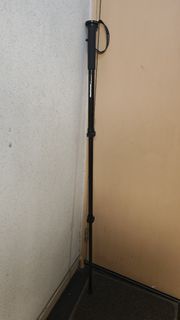 Manfrotto 679B 碳纖維行山杖