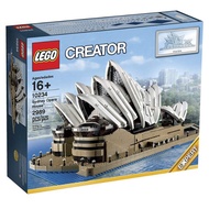 LEGO 10234 Creator Expert Sydney Opera House.