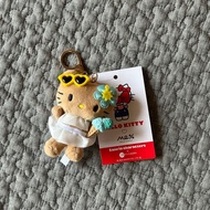 【Direct from Japan】.st Lowrys Farm Hello Kitty Me% Toy Keychain Tanned Kitty【Japan Exclusive】