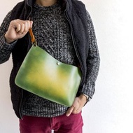 隨身包 【 漸層皮革 】 皮革 包包 皮夾 肩背包 男款 HO05K