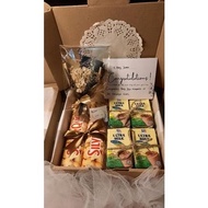 Snack Box / Snack Hampers / Snack Gift Box