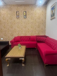 Rumah m² dengan 2 kamar tidur dan 2 kamar mandi pribadi di Green Avenue Colony (Auranest Stays Dupl