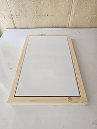 (สินค้าขายดี)(จัดส่งทุกวัน)เตียงเย็นกระต่าย แมว หมา สุนัข สัตว์เลี้ยง ไม้สน กระต่ายเลียได้ มีช่องใส่