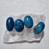 Blue Apatite Tumble (Natural Crystal, Tumbled Stone)