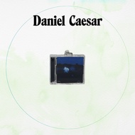 MINI ALBUM NFC KEYCHAIN DANIEL CAESAR