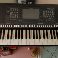 yamaha keyboard psr s775