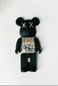 全新 黑色KAWS BE@RBRICK 手機支架
