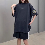 EV1V BLG 25New Year's Chest Lettering logo Badge Embroidery T Vintage Short Sleeve Unisex T-Shirt