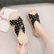 ETHNIC MOTIF WOMEN'S SANDALS WITH POLKADOT CROSS STRAP Sandal Flat Perempuan