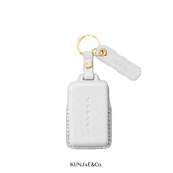 KUNJAE&Co. เคสกุญแจรถยนต์ VOLVO หนังแพะ French Goat Leather (Handmade จัดส่งใน 7-10 วัน)