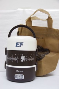 #19477小熊電熱飯盒三層 $200