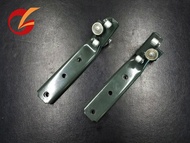 ใช้สำหรับ Nissan Urvan E24ประตูบานเลื่อน Roller Middle Braket