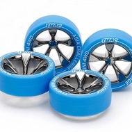 TAMIYA 95654 MEDIUM DIA TIRE HARD & BLACK PLATED 5 SPOKE (AC 2024)