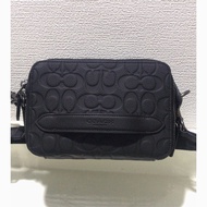 กระเป๋ากล้องสะพายผู้ชายขนาดมินิ C2609 CC069 C3780 C2610มีในสต็อก