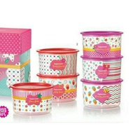 Tupperware Blushing One Touch Gift Set