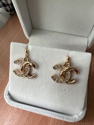 中古 Chanel earrings 金色雙C吊墜耳環