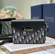 🎁DIOR Lock 可拆卸肩帶 相機包 單肩斜跨包