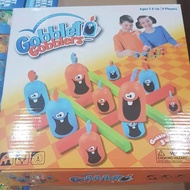 Gobblet gobblers game