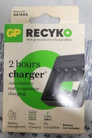 GP Recyko M453 (4槽/USB) 充電器|2小時極速充電