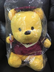 18吋 迪士尼 小熊維尼 畢業公仔