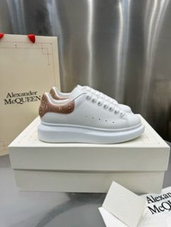 Alexander McQUEEN 經典百搭小白鞋 Size女34-40 男40-45