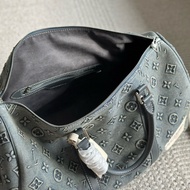 genuine leather bag, unisex, crossbody, gym bag, airport bag