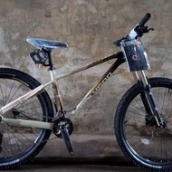 SEPEDA GUNUNG 27.5" POLYGON XTRADA 6.0