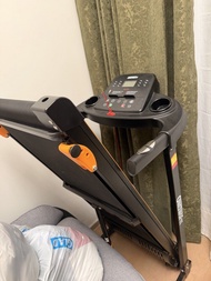 ONEFIT 跑步機