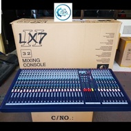 MIXER AUDIO SOUNDCRAFT LX7II 32 CHANNEL LX7 32CH