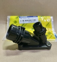 ข้อต่อท่อน้ำ BMW E90 E60 F10(N42 N54) 11117800048