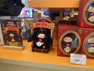 咕 Lu 咕 Lu 魔法師小兔   Lulu 豬TOYZEROPLUS LuLu the Piggy - Vinyl Face Pish Keychain (Magician Bunny Lv u v