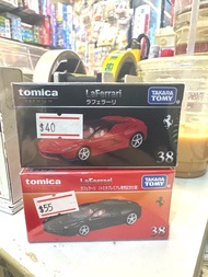 Tomica Premium 38 LaFerrari