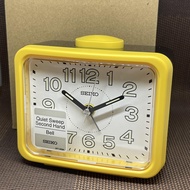 [TimeYourTime] Seiko Clock QHK061Y Quiet Sweep Silent Movement Bell Alarm Light Alarm Clock QHK061