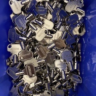 Inorganic Room Elevator Loose Gate Original Otis Elevator Electric Loose Gate Key GEN2 Elevator Loos