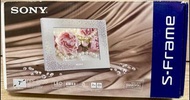 SONY Mix Swarovski 數碼相框連遙控器
