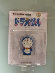 Medicom-笑顏版叮噹