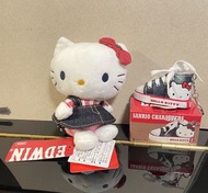 減價：中古Kitty系列：Edwin X Hello Kitty 公仔及運動鞋造型掛飾