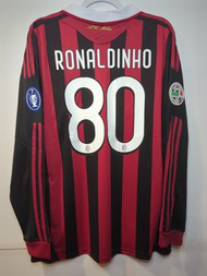 เสื้อฟุตบอล AC Milan Retro 09 10 ของ Ronaldinho Beckham เสื้อฟุตบอลชายแขนสั้น ชุดฟุตบอลทีมชาติอิตาลี