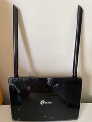 TP-Link MR200 SIM Router