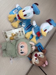 香港迪士尼唐老鴨Chip dale肩膊公仔 餅餅duffy and friends耳環 labubu