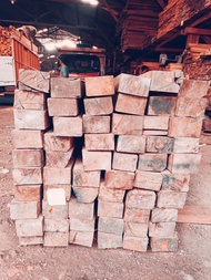 Kayu Balok Punak 8x12x4 m BS