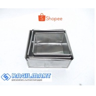 Small Square Pan Set 1 Set of Square Rice Molds
