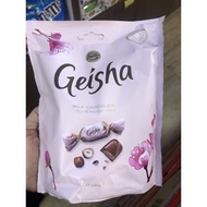Fazer Geisha Milk Chocolate with Hazelnut Filling 160g - Finland